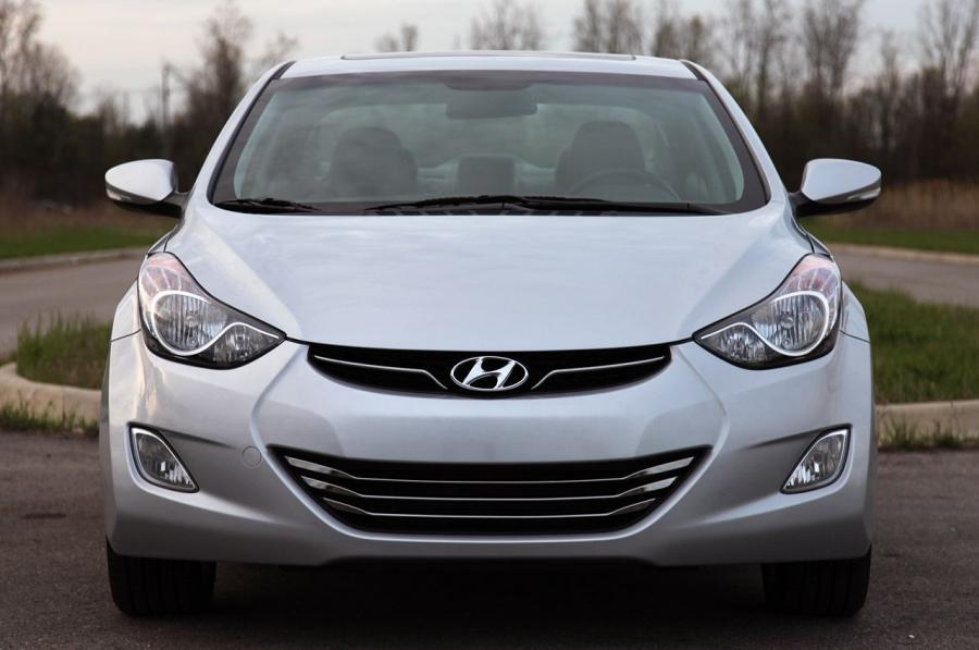  Hyundai Elantra Limited 2011 года  (фото 6 из 45)